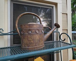 Metal watering can