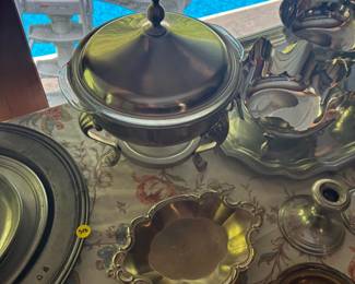 serving items