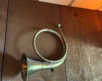 brass horn