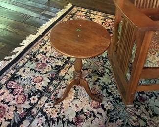 pedestal table