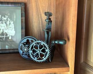 antique apple peeler