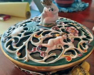 capodomonte candy dish