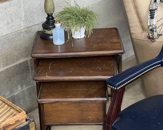Nesting Tables