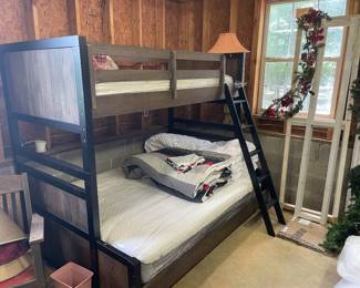 Bunk Bed from Room 2 Room, King Spreads, Bunk Bed Linens 