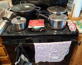GE Black Stove! 