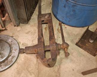 Blacksmith Vise!