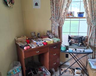 Pair of Vintage Sewing Machines! Small Amount of Sewing Goods!