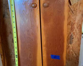 Wood medicine cabinet