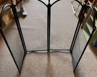 Fireplace screen