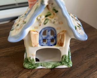 Ceramic bird house