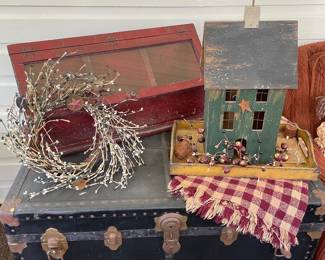 Nice vintage trunk and decor