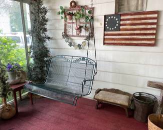 Swing and decor