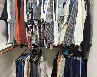 Men's Clothing (Most shirts L/XL)