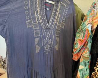Women's Clothing (Various Sizing)