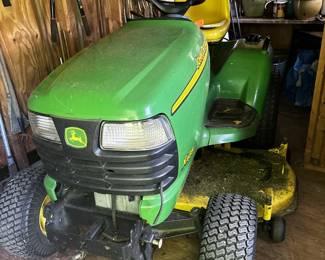 John Deere Lawn Mower