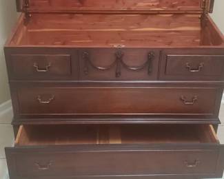 Vintage Roos Sweetheart Cedar Chest - $500