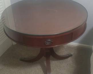Round table_1 - $100