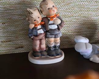 Goebel Hummel Max & Moritz #123 figurine