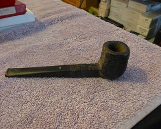 vintage Dunhill Shell Briar pipe featuring a distinctive sandblasted finish and a white spot on the stem