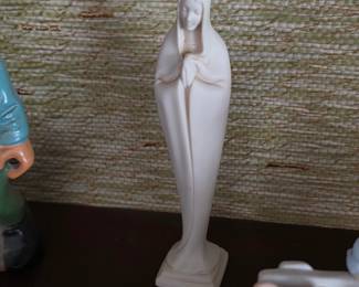ceramic Virgin Mary figurine