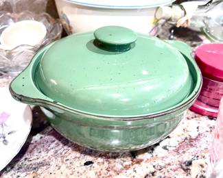 Enamel and Ceramic Cooking Pots
