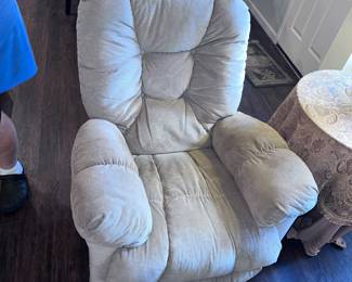 Recliner 
