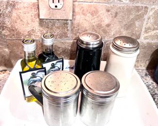 Salt and Pepper 