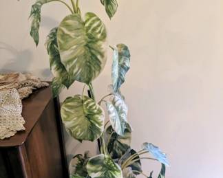 artificial plant