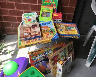 toys