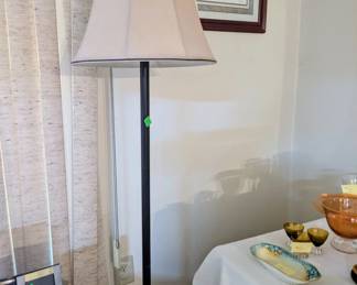 floor lamp