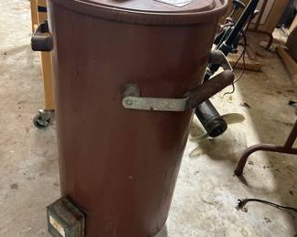 Vintage Redi-Smok Electric Smoker Good working condition Must be able to move and load yourself