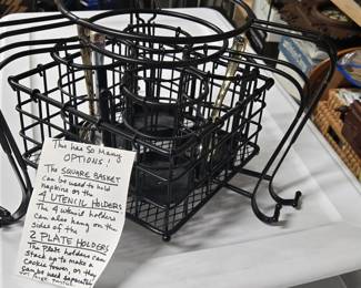 VERSATILE UTENSIL AND PLATE SERVER!