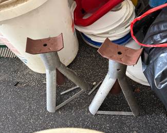 jack stands