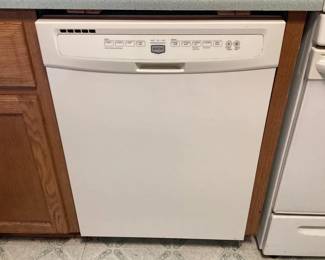 Maytag dishwasher