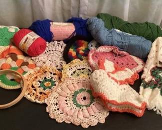Vintage Doilies & hotpads