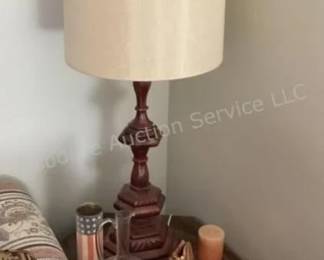 Vintage lamp & end table