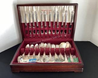 1847 Roger’s Bros. Daffodil Silverware