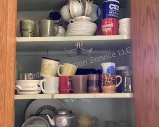 Vintage cups & kitchen goods