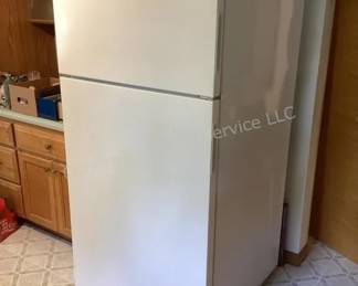Maytag refrigerator
