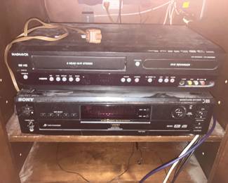 Magnavox VCR/DVD recorder, ZV427MG9 and Sony CD/DVD player, DVP-C650D