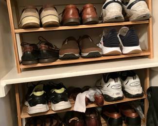 Nice men's shoes, size 11D