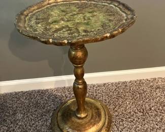 Small gilded Florentine table