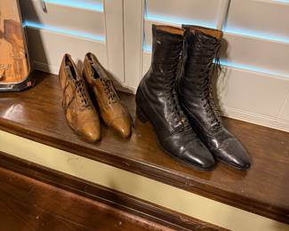 Antique Women's Boots