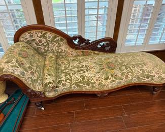Antique Victorian Fainting Couch