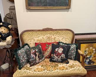 Antique Sofa, Pillows