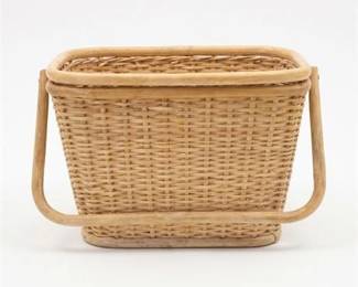 390 Vintage Rattan Wicker Picnic Basket with Lid