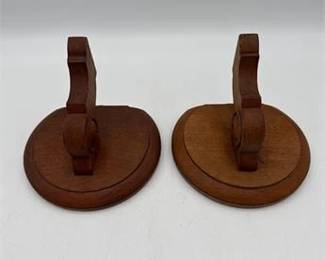 0487 Pair Carved Wood WallMount Display Brackets