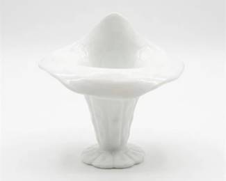 0350 Milk Glass JackinthePulpit Pedestal Vase