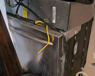 Dishwasher and stove hood