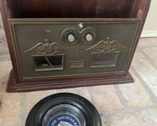 Repurposed Americana and cool ashtray!